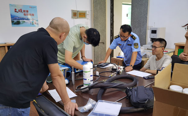 杭州建德環境監測站PF-300非甲烷總烴分析儀交貨培訓 杭州建德環境監測站PF-300非甲烷總烴分析儀交貨培訓